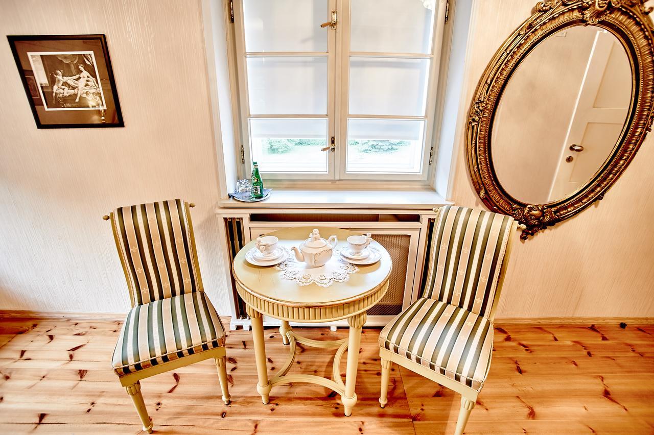Palac Bazantarnia Pszczyna Extérieur photo