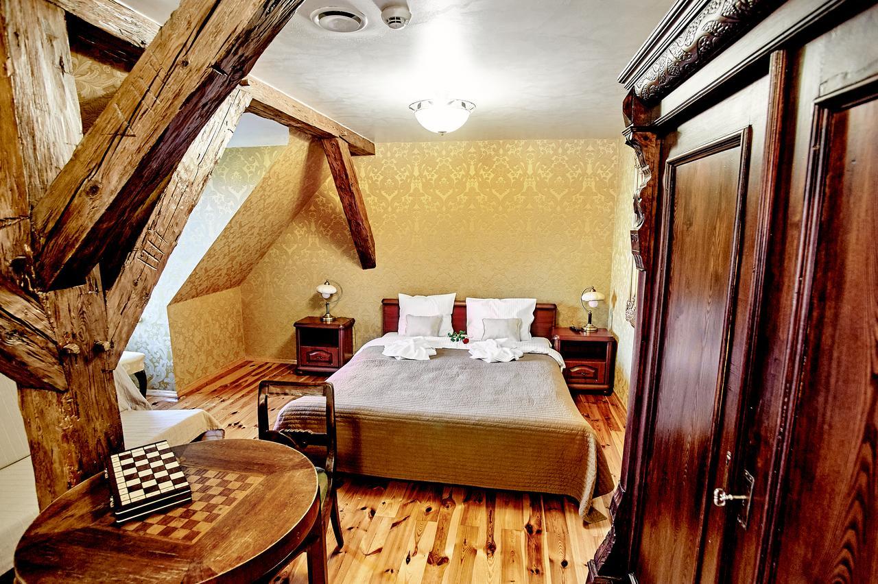 Palac Bazantarnia Pszczyna Extérieur photo